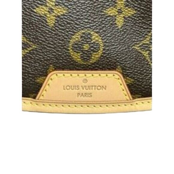 LOUIS VUITTON Menilmontant NEW GM Monogram Leather Shoulder Crossbody Bag Gift - Picture 4 of 12